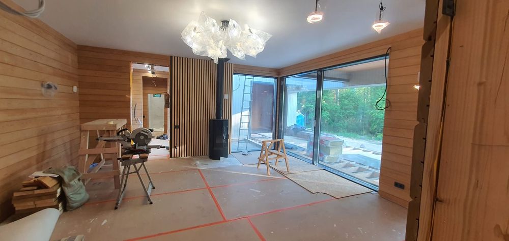 Meseriași in renovări Apartamente , Case/ spații comerciale / birouri