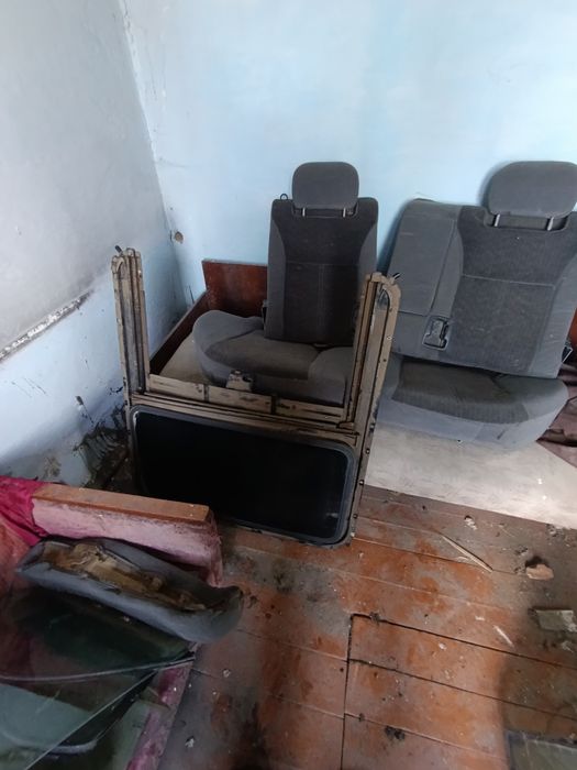 Ниссан примера 16. Запчасти