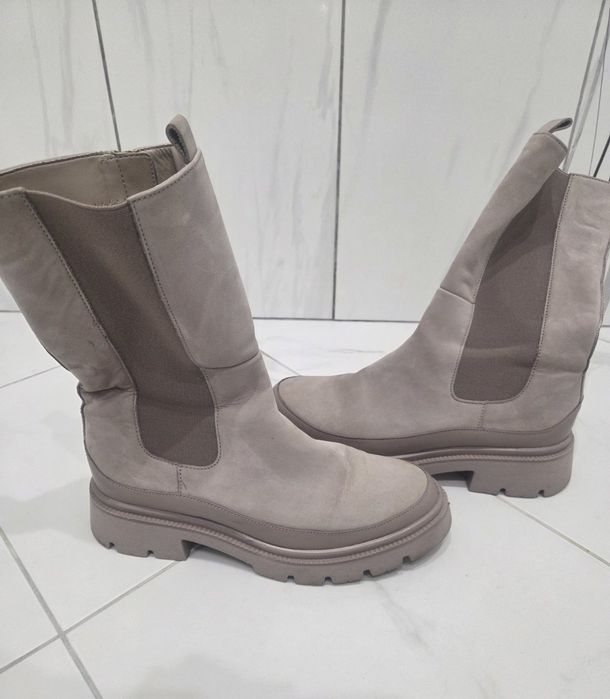 Ботуши GABOR в бежово, номер 40