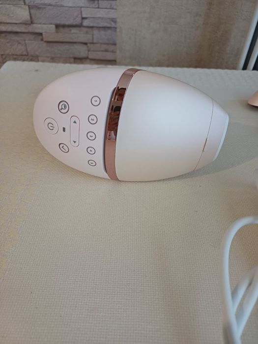 Фотоепилатор Philips lumea bri955
