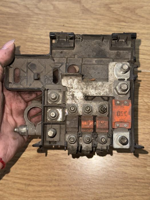 Части за Alfa Romeo 147 1.9 jtdm 120 к.с. 2006г.