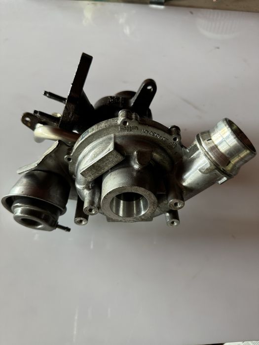 Turbina Kangoo Dacia Clio 4 Captur euro 6 cod: 144119263R GARANTIE