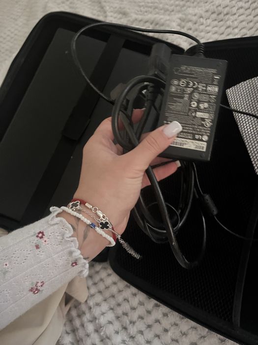 Лоптоп LENOVO използван