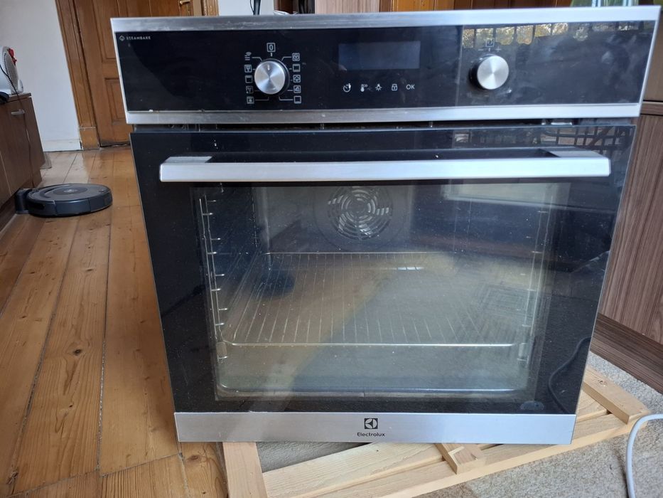 Фурна за вграждане Electrolux EOD6P66WX, употребявана