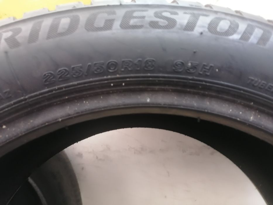 225/50/18 2*Bridgestone iarna dot 2818.   5,,95mm
