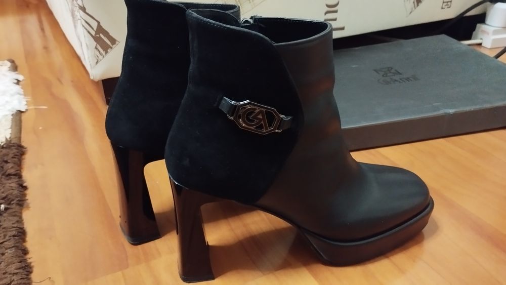 Боти GiAnni естествена кожа