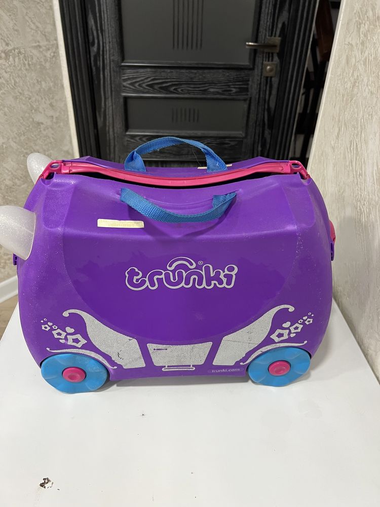 Чемодан Транки ( Trunki)