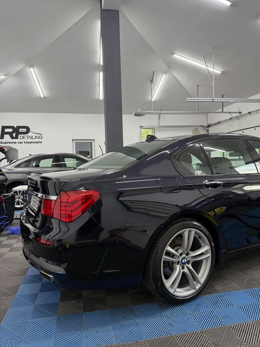 BMW 740d Seria 7 foarte intreținu