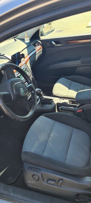 Vând Skoda Superb 1.4 TSI 2009, Euro 5, Gri metalizat, Înmatriculată