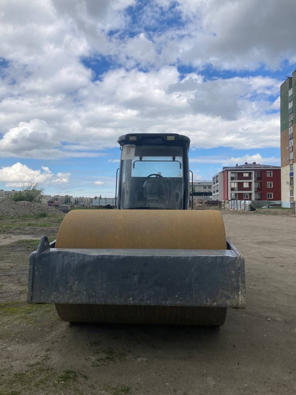 Грунтовый каток 20т