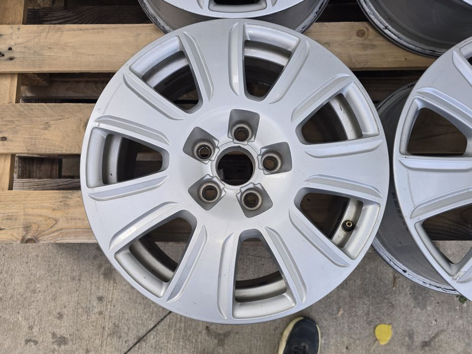 Джанти audi Q3 16 цола 5x112 отвор 57,1