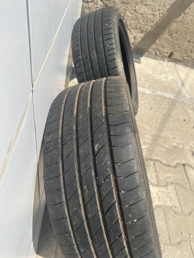 KUMHO Размер: 225/55 R17.