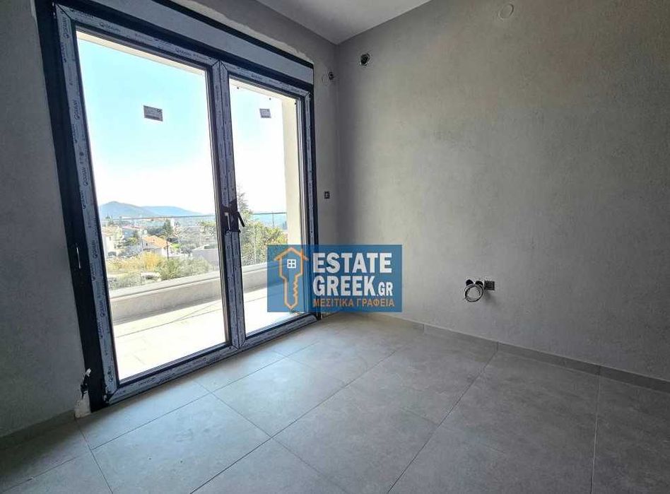 Продава се Тристаен апартамент в Пловдив, Филипово - 93 кв.м за 1990 €/кв.м - Снимка #5