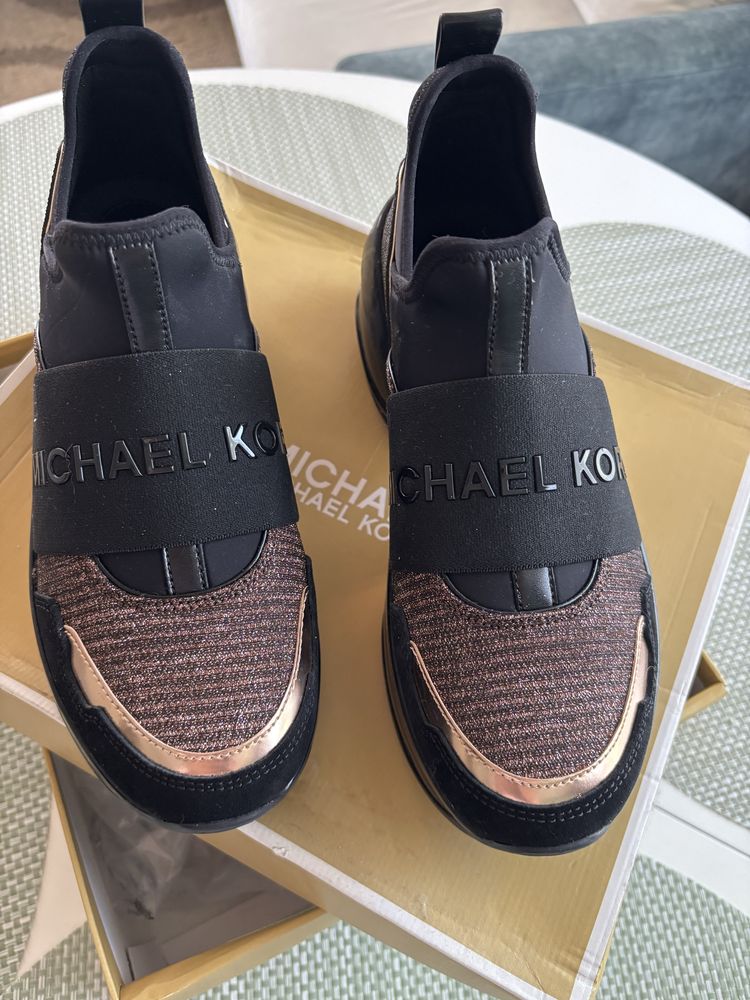 Michael kors обувки