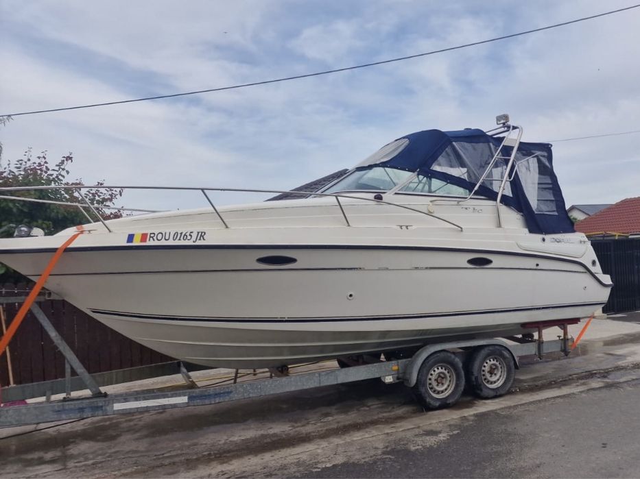 Barca inmatriculata , cu peridoc