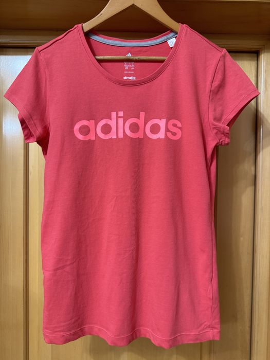 Tricou Adidas, mărime M.
