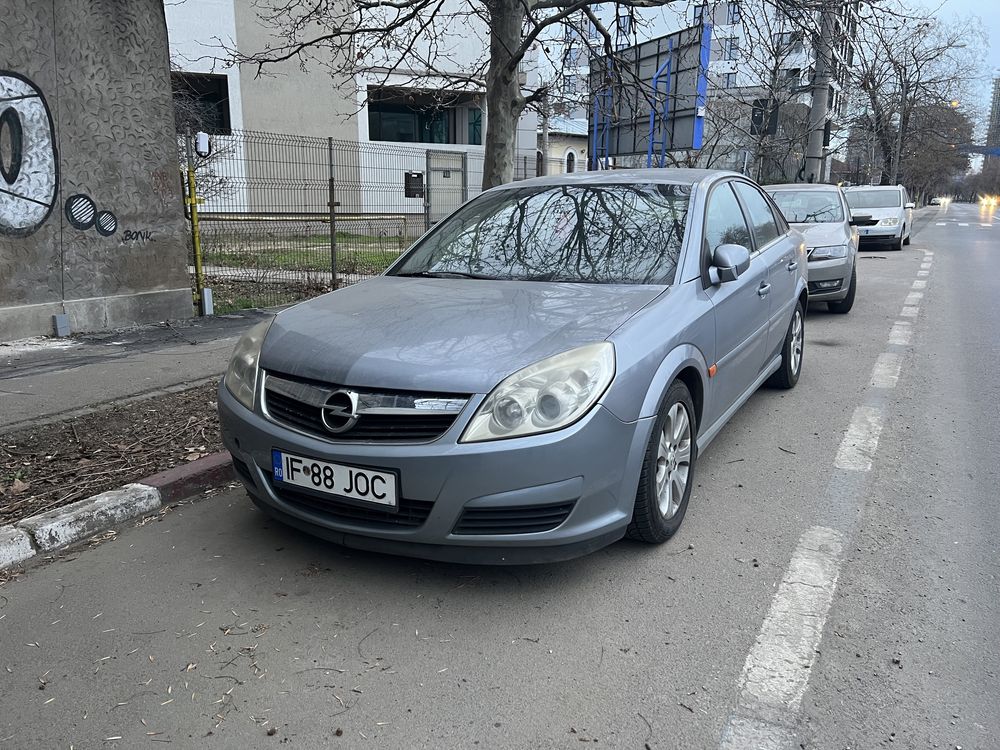 Dezmembrez Opel Vectra c