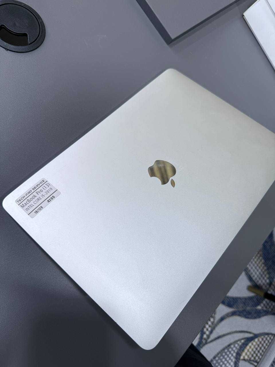 Apple Mackbook 2019