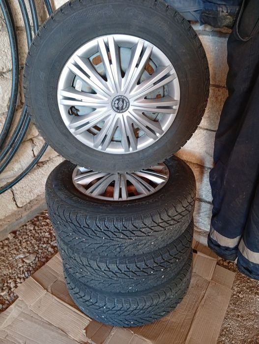 Покришка , диска , калпак комлект R13