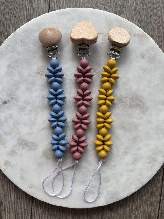 Lantisor pentru suzeta