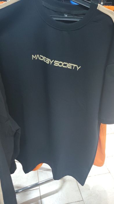 Compleuri Made by society