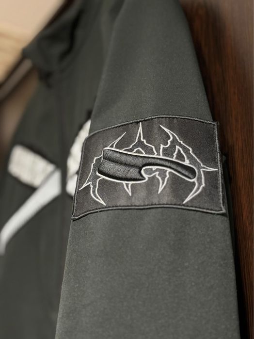 Luda стара коленция дрехи