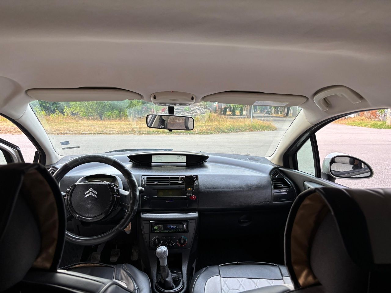 Citroen c4       .
