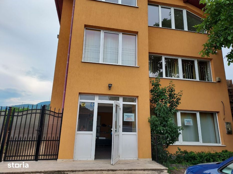 Cladire la cheie 2 ap si 8 garsoniere Deva cartier Grigoresc 495 mp