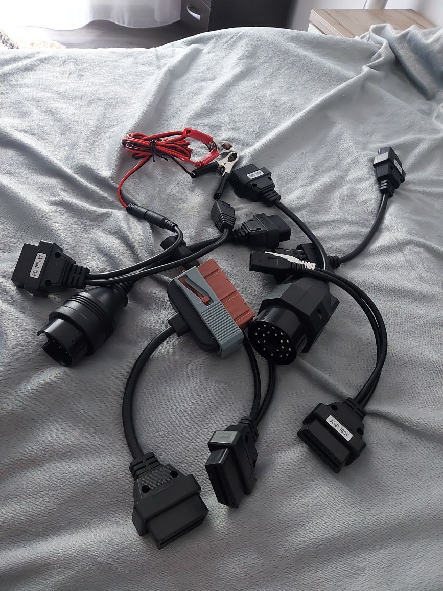 Cabluri noi adaptoare delphi.autocom-100 lei