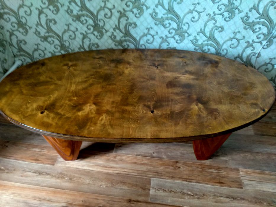 Стол ручной работы