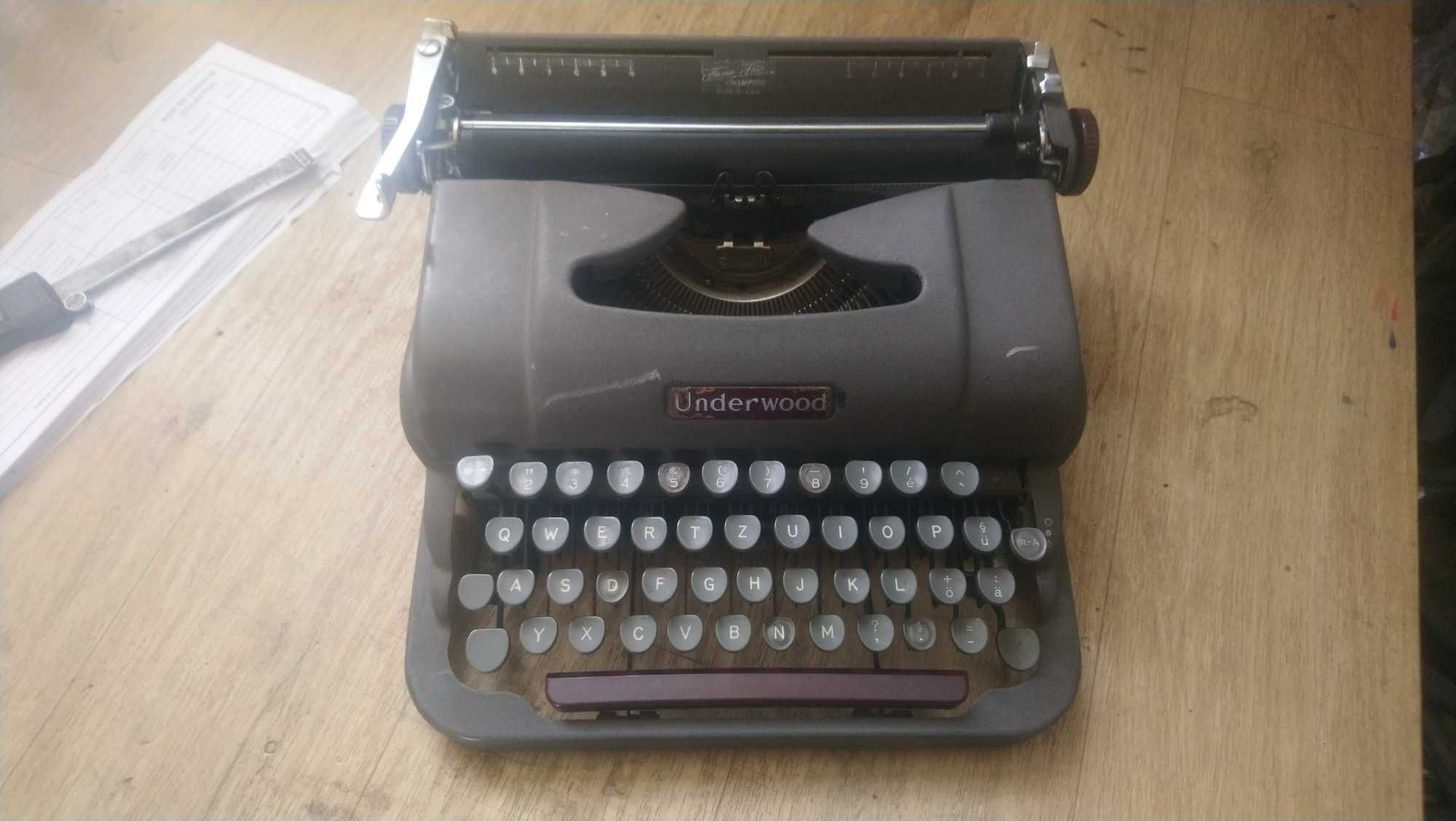 masina de scris anderwood