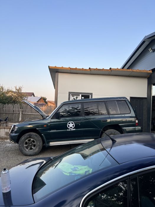 Mitsubishi Pajero 2.8 manual