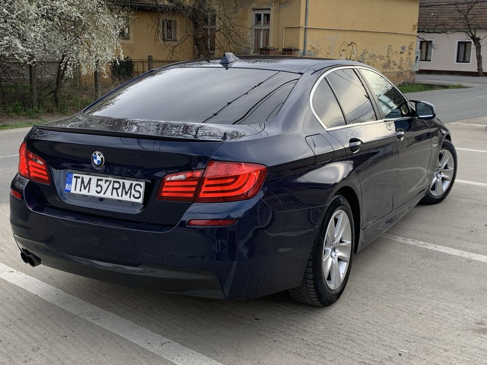 BMW 520d-f10-184 cp-2010-Pachet M exterior-Navi-Bi xenon-Senzori parca