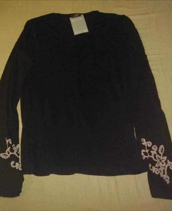 Bluza neagra Noua, originala Caroline, colectia noua, S, M, L, XL