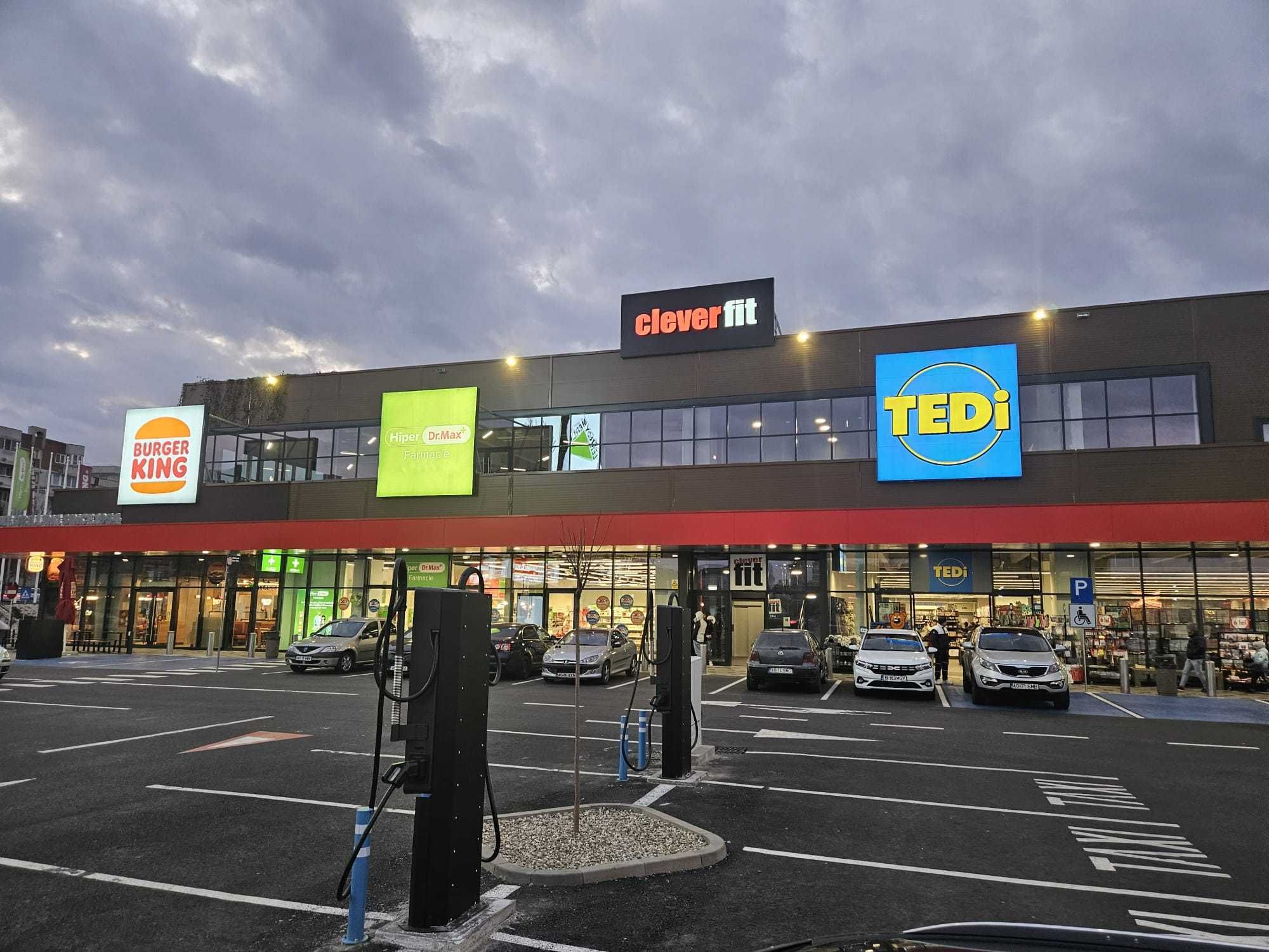 De închiriat spațiu comercial – Shopping Park Pitești!