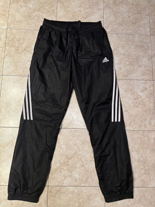 Мъжки анцунг на Adidas