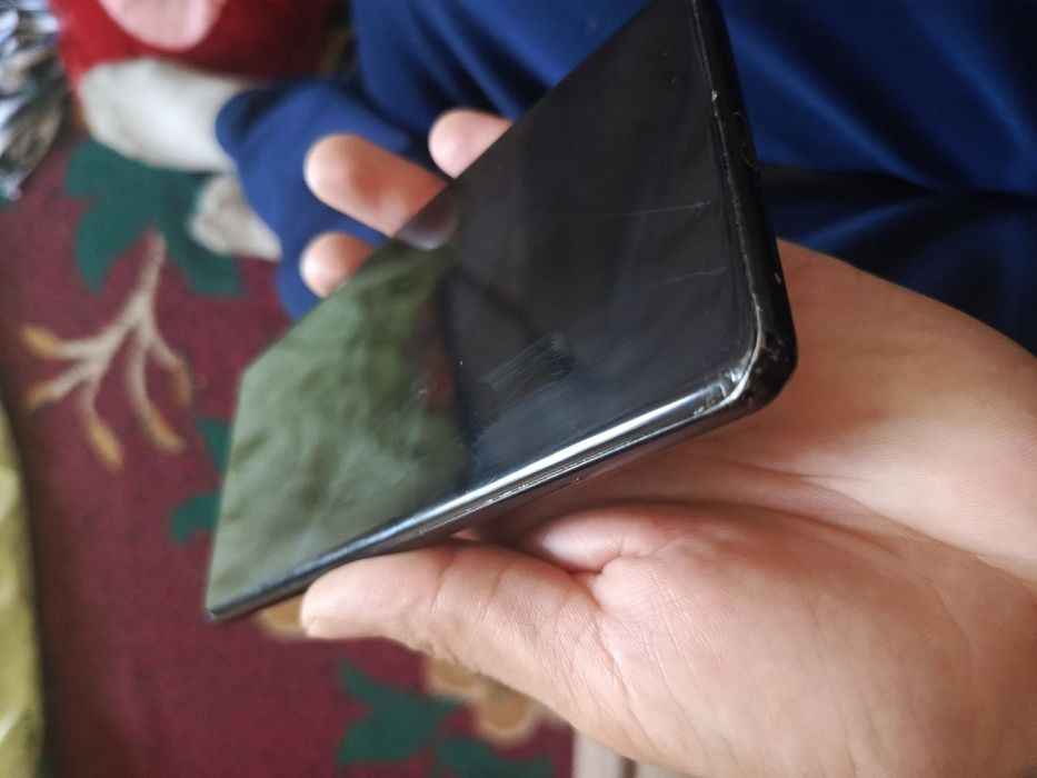 Samsung s21 ultra va ifnkis hot 40 pro bor olegonlar bosa joy 256i