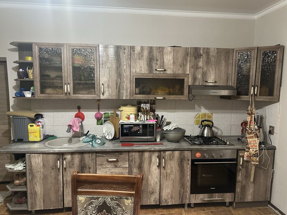 Продается кухонная гарнитура