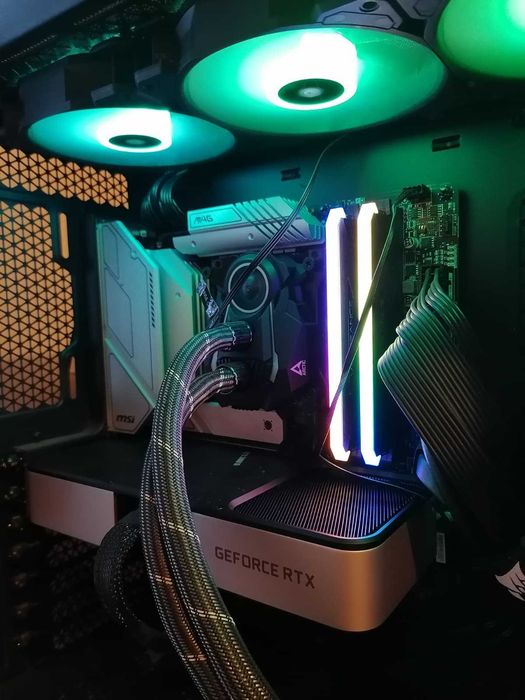 nVIDIA GeForce RTX 3060 Ti 8GB 256 bit GDDR6 impecabila pachet full