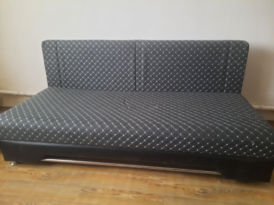 Продам раздвижной диван