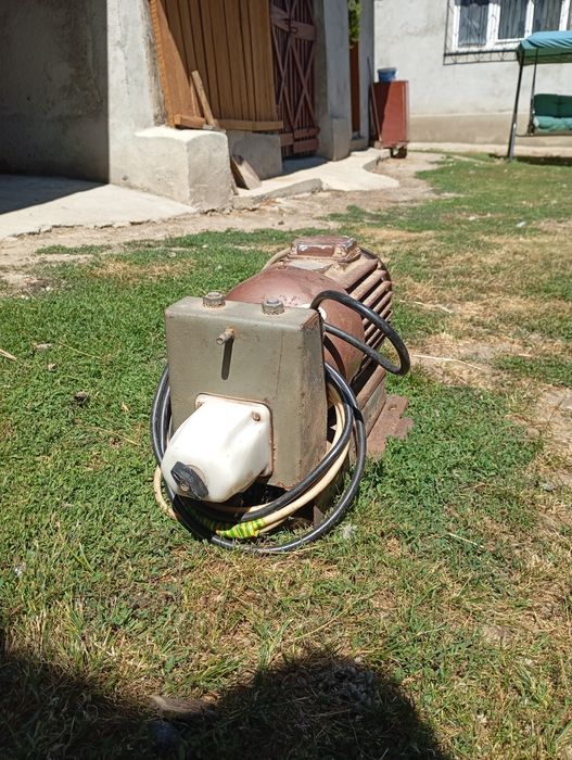 Masa de circula cu motor