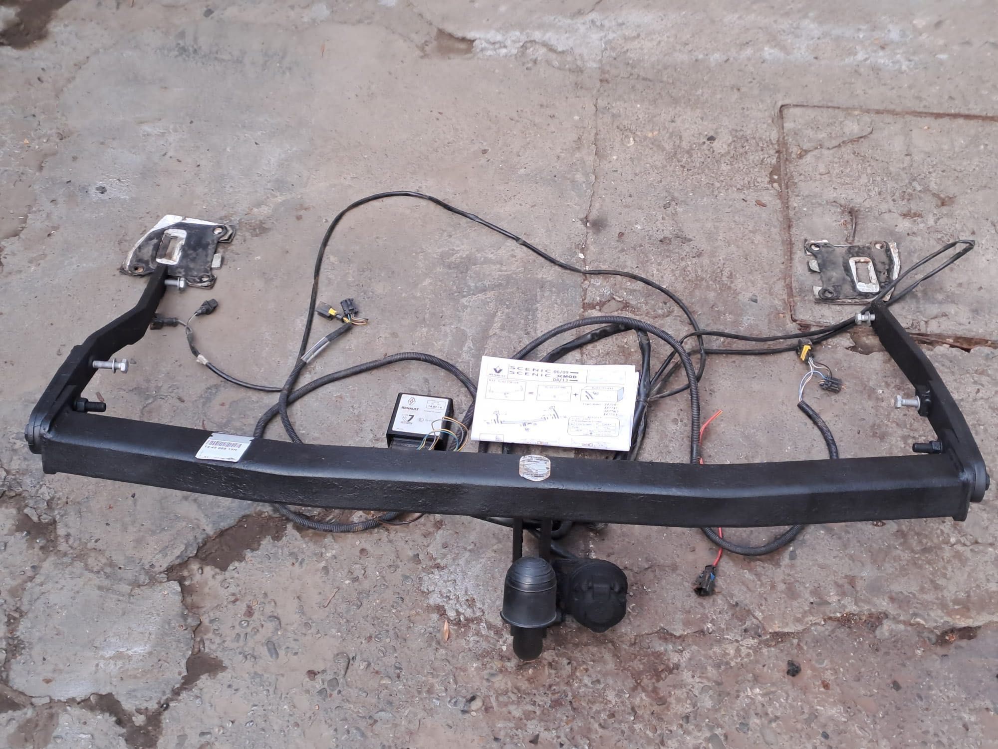 Carlig Remorcare Original Renault Scenic 2009-2016 , Complet+Modul