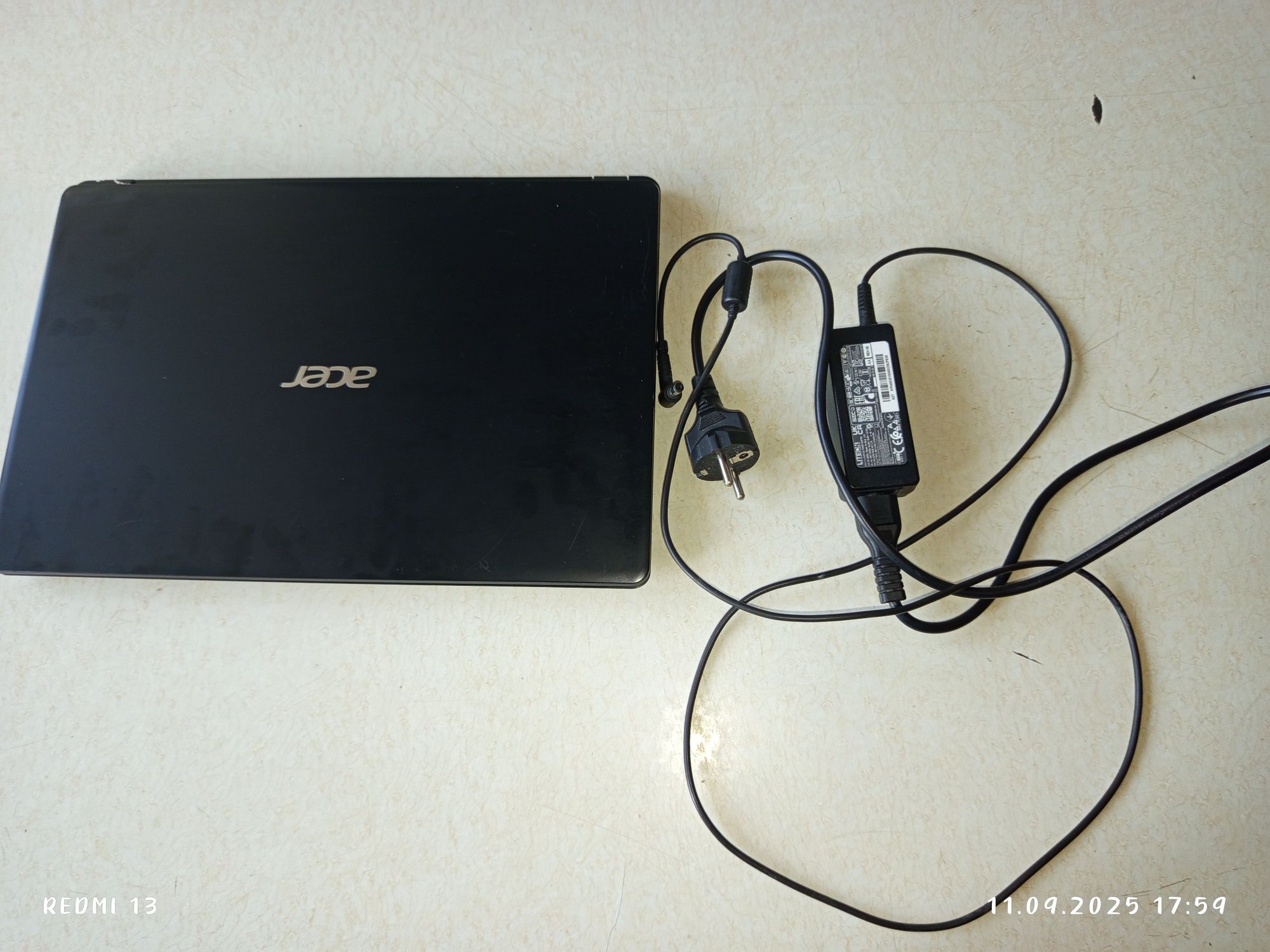 Acer Extensa 15 – Лаптоп в отлично състояние + зарядно