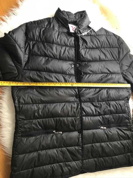 Geaca dama ,calduroasa,  noua , cu eticheta