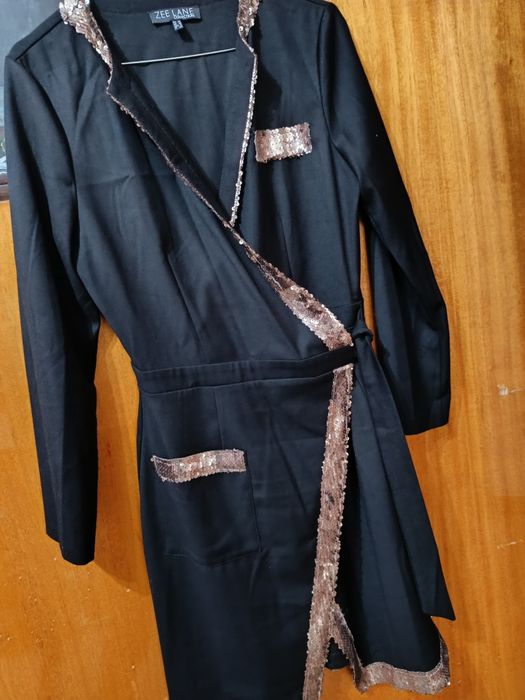 Rochie Zee Lane cu paiete aurii, mărimea 38