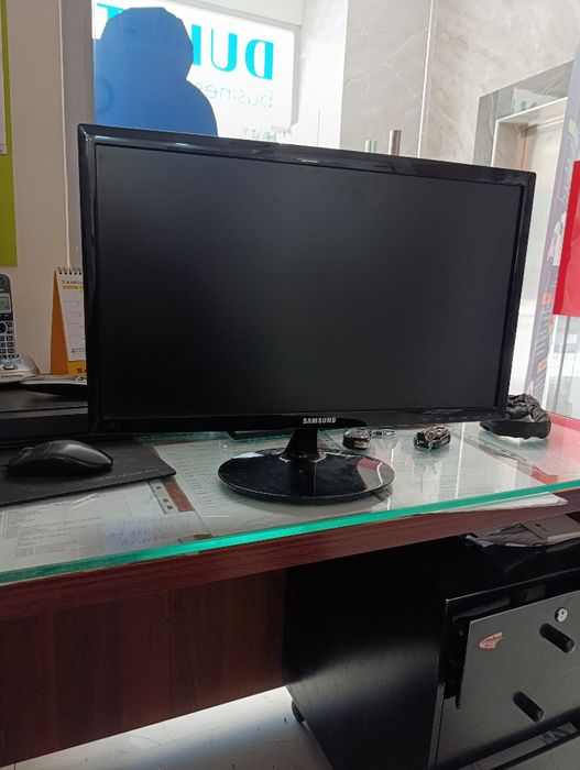 Продается Монитор