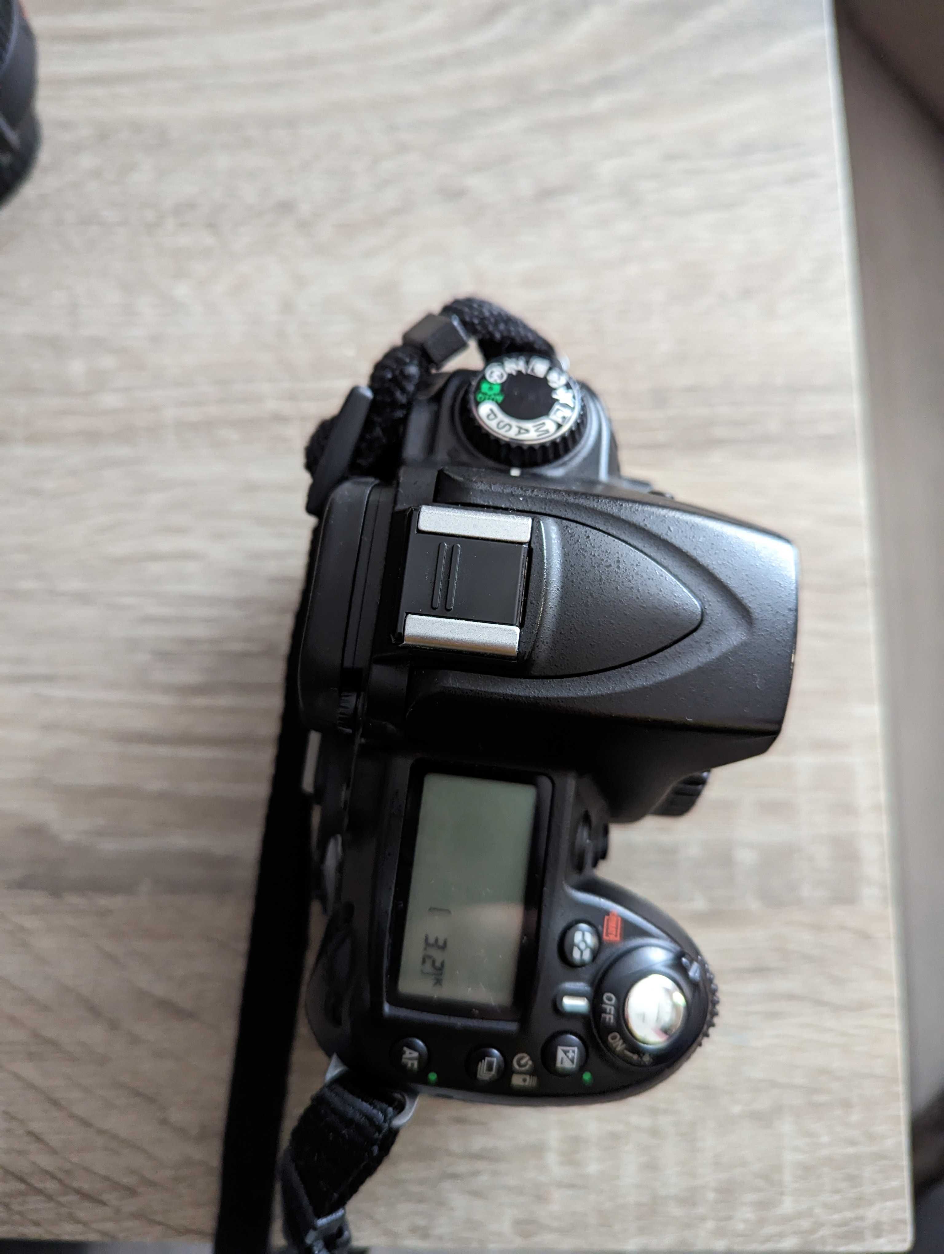 Nikon D90, Nikkor 18-200