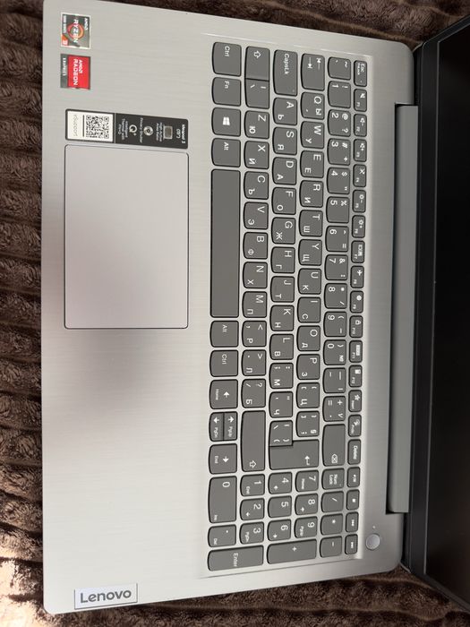 Lenovo IdeaPad 3-15ALC6 Laptop