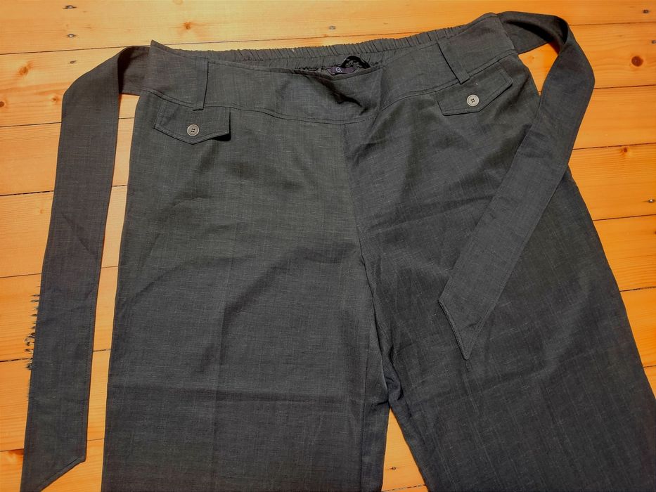 Pantaloni dama marime 54