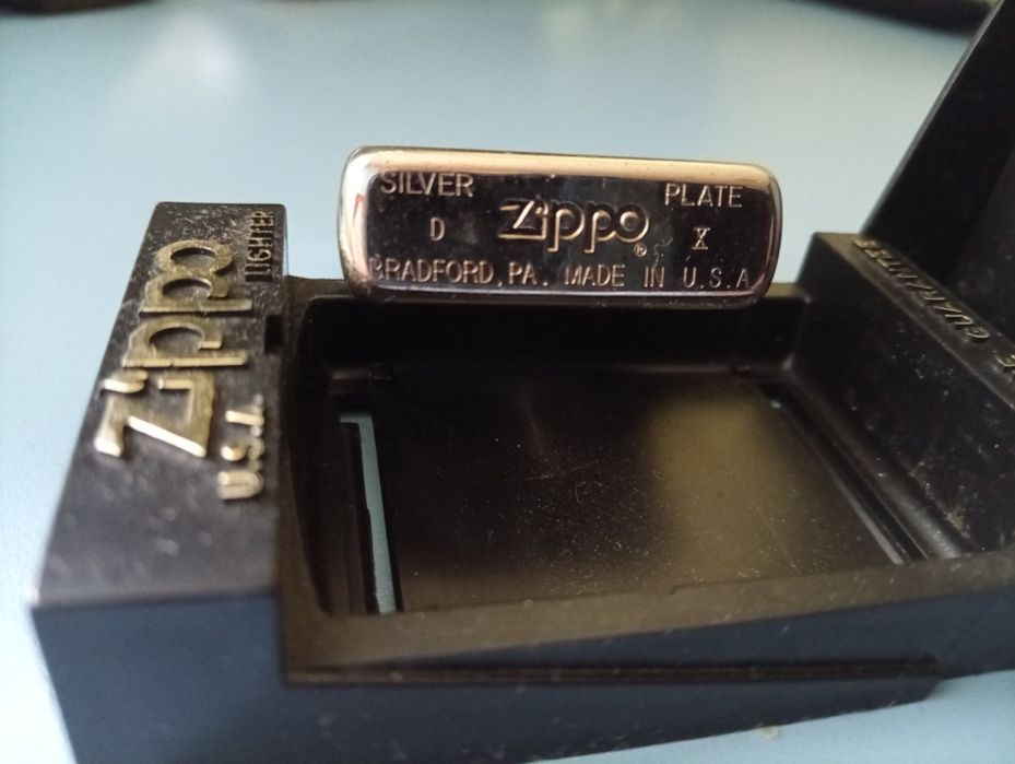 Bricheta Zippo Cattails